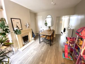 Photo 10- click for photo gallery